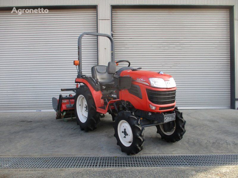 Kubota TRACTOR(Kubota) minitraktor