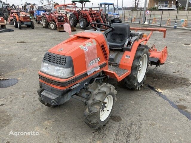 Kubota TRACTOR(Kubota) mini tractor