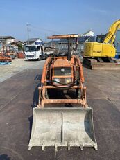 минитрактор Kubota TRACTOR(Kubota)