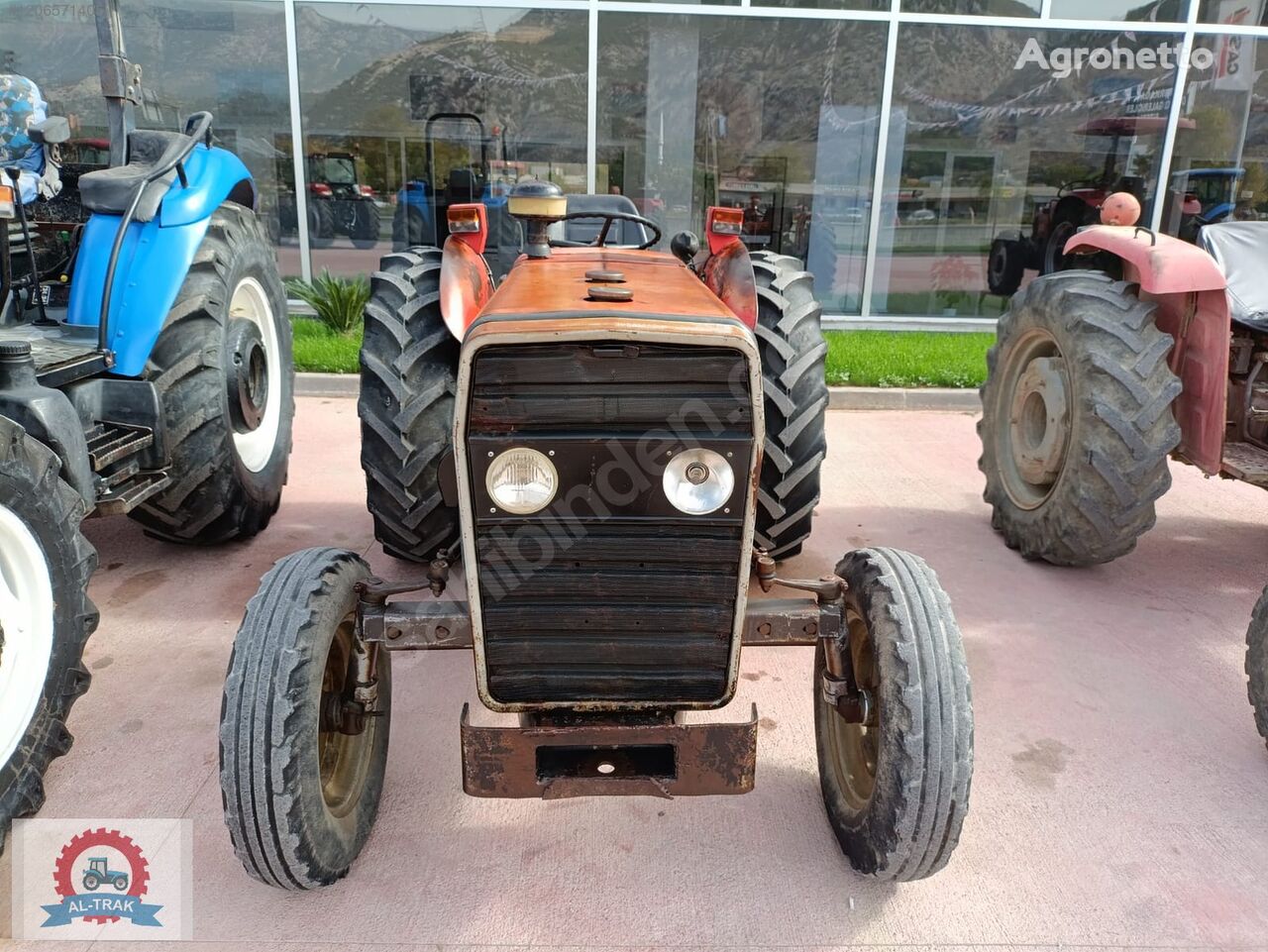 Massey Ferguson 240 S mini tractor