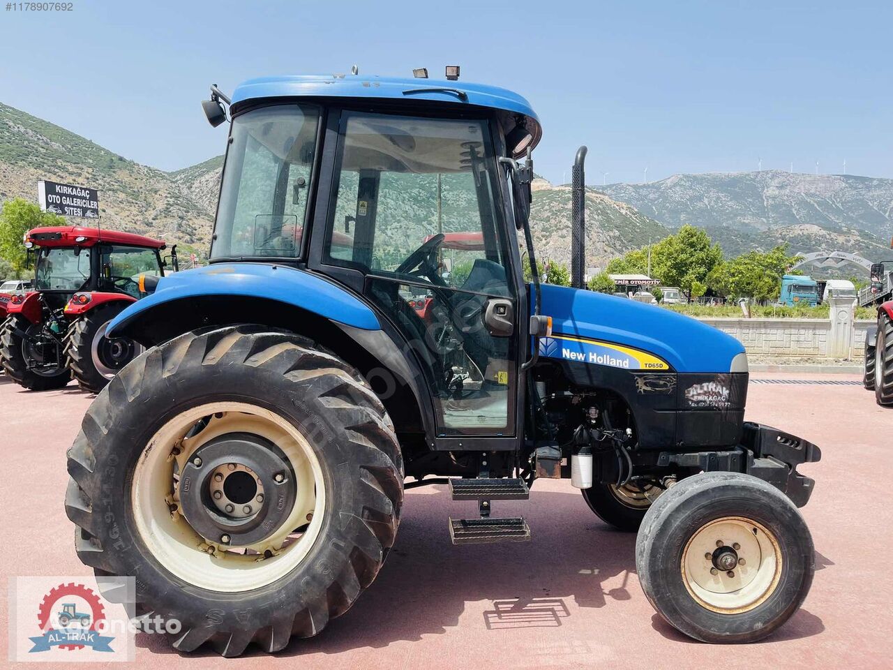 New Holland TD 65 D mini tractor