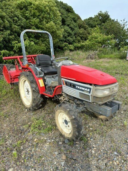 mini-tracteur Yanmar TRACTOR(Yanmar)