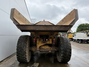 Dumper articolato Caterpillar 725 in vendita - Immagine 6 | Machineryline IT Dumper articolato Caterpillar 725 | Immagine 6 - Machineryline