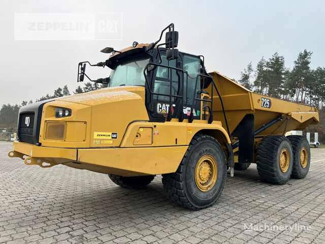 tombereau articulé Caterpillar 725-04A