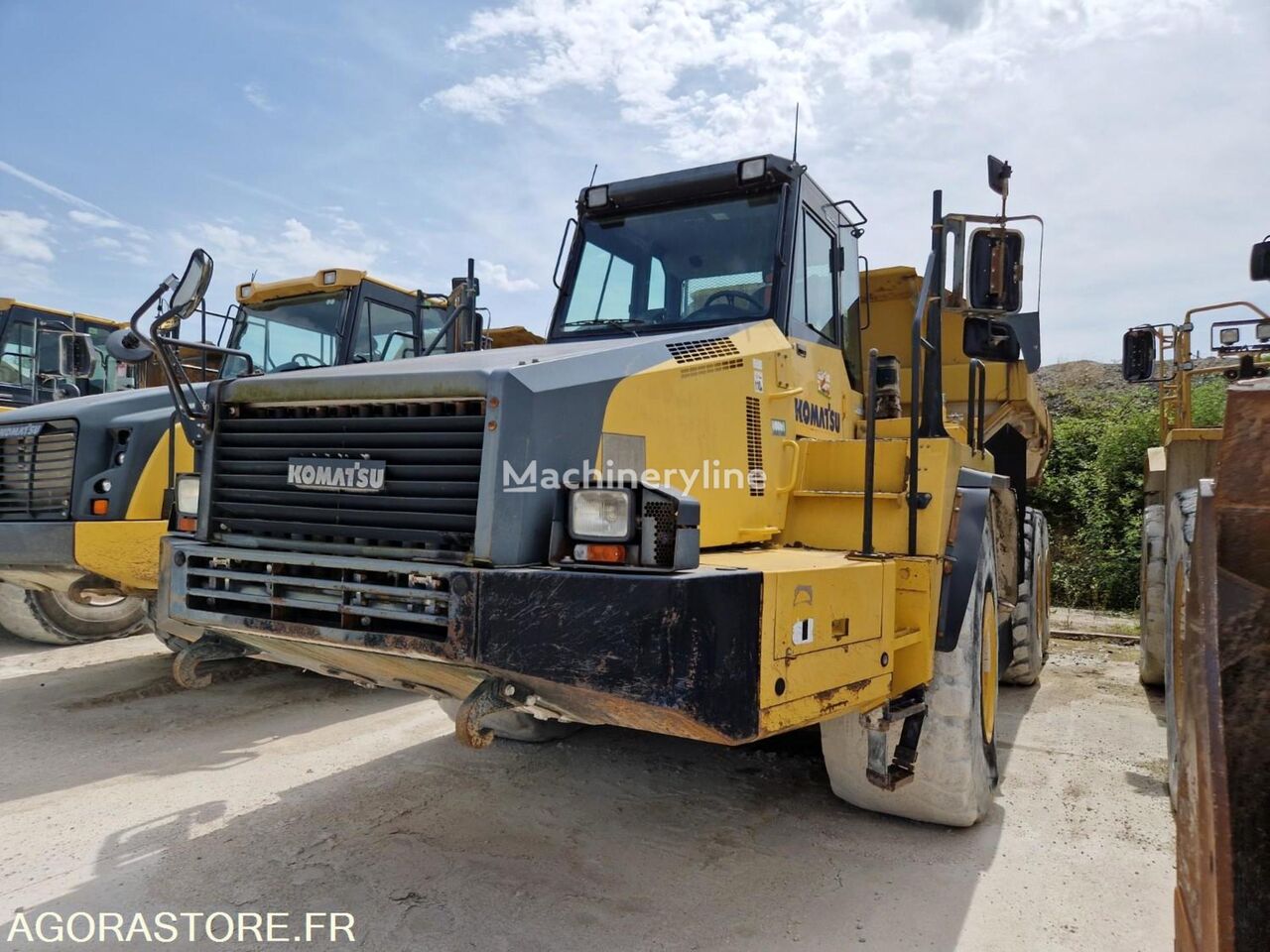 Komatsu HD400-2 articulated dump truck