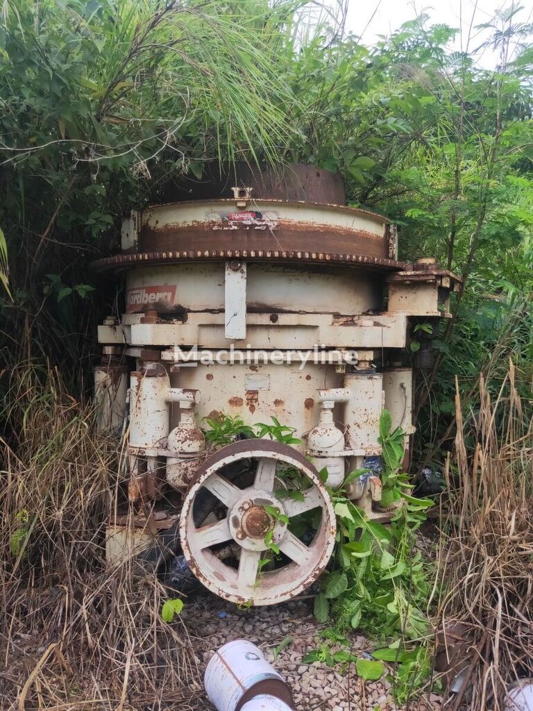 Metso HP400  trituradora de cono