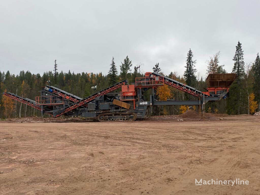 Sandvik UH640 cone crusher