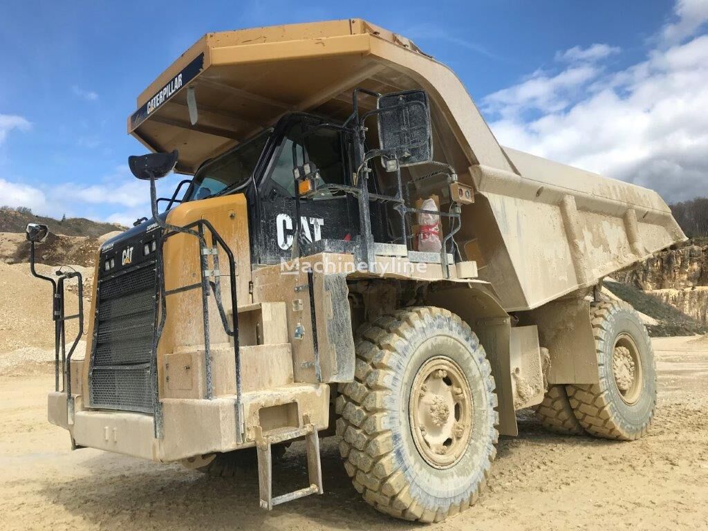 Caterpillar 770G haul truck