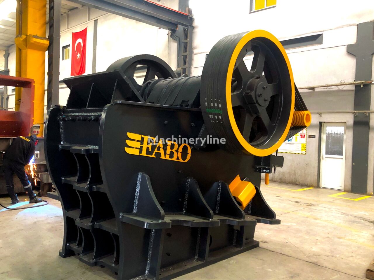 britadeira de maxilas FABO CLK-110 SERIES 180-320 TPH PRIMARY JAW CRUSHER | Ready in Stock nova