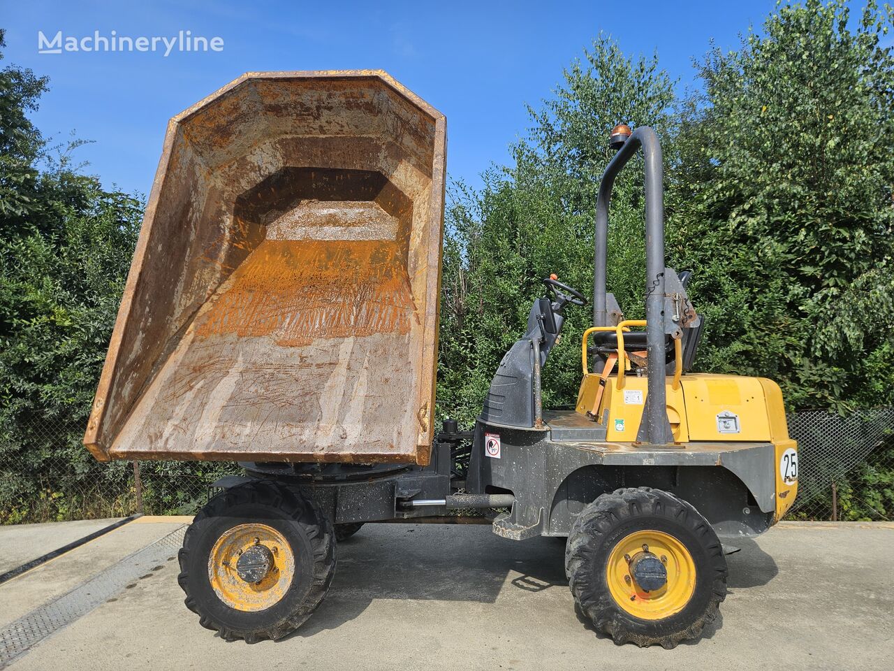 Ausa D250 AHG Hydrostatic 3t ton Terex Thwaites mini dumper