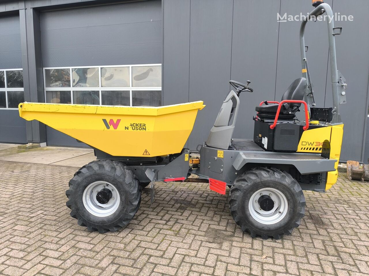 Wacker Neuson DW30 mini dumper