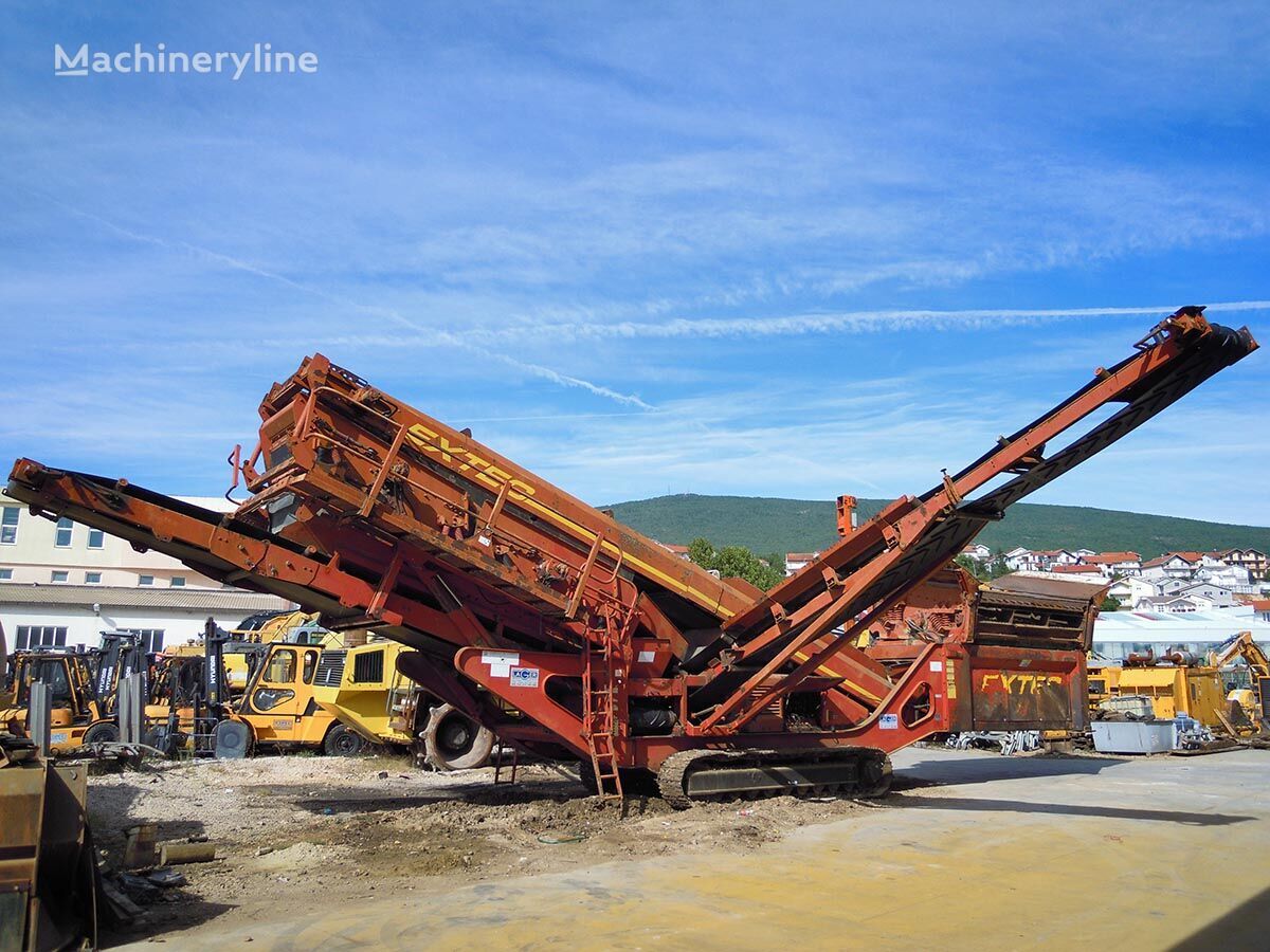 Extec S5 mobile crushing plant