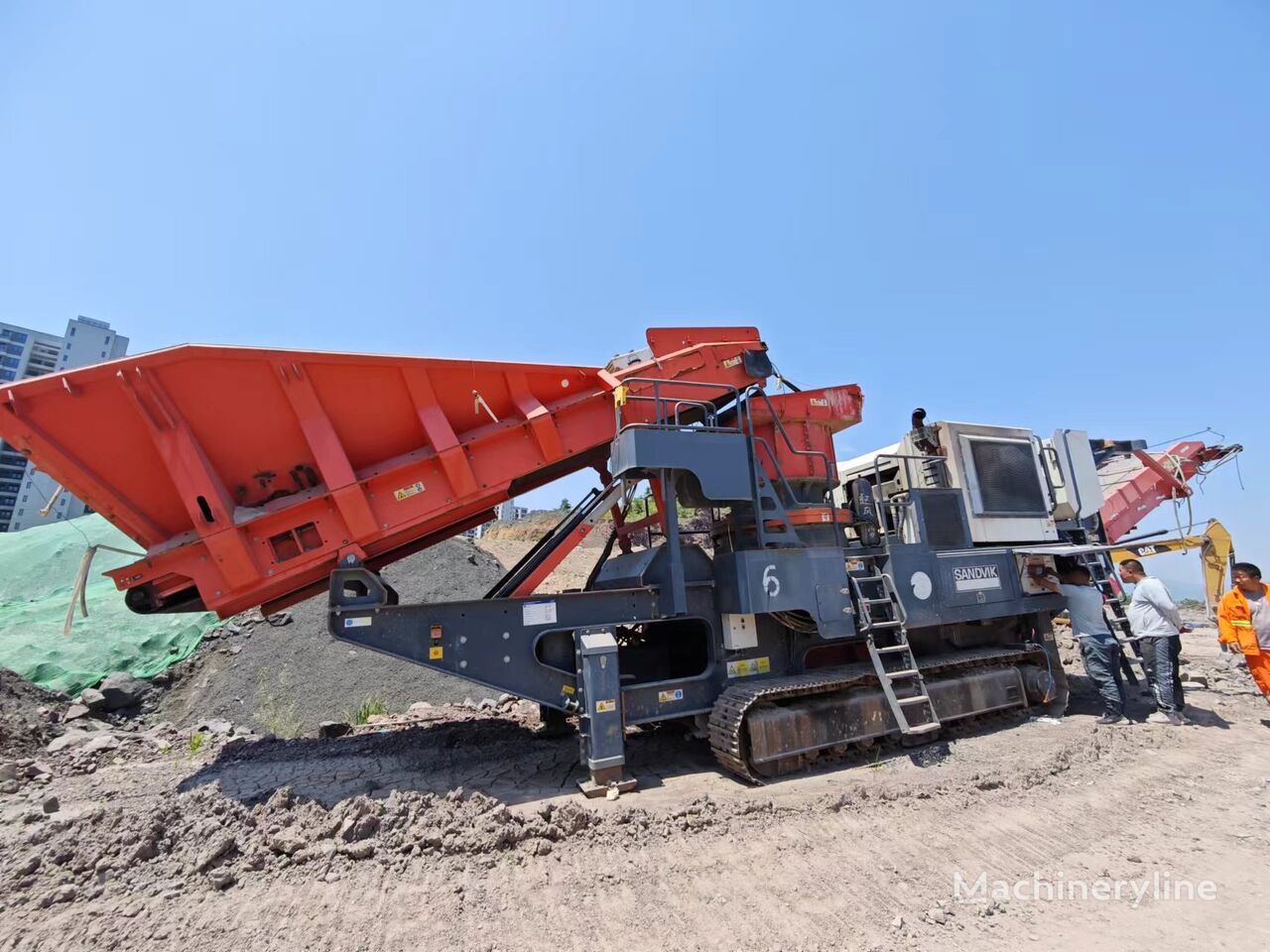 мобильная дробильная установка Sandvik QJ341 QH441 QA451