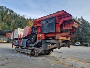 Sandvik UJ 440i mobile crushing plant