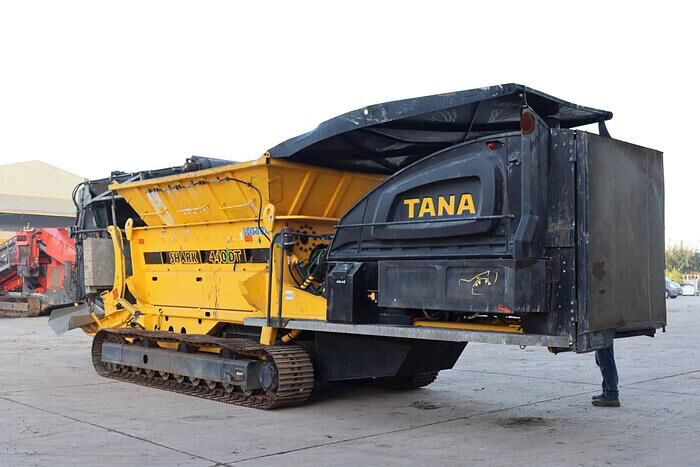 κινητή εγκατάσταση θραύσης Tana Shark 440DT Eco