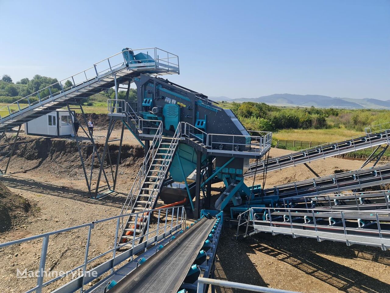 новая пескомойка Constmach Stationary Gravel Screening and Washing Plant 100 to 250 TPH