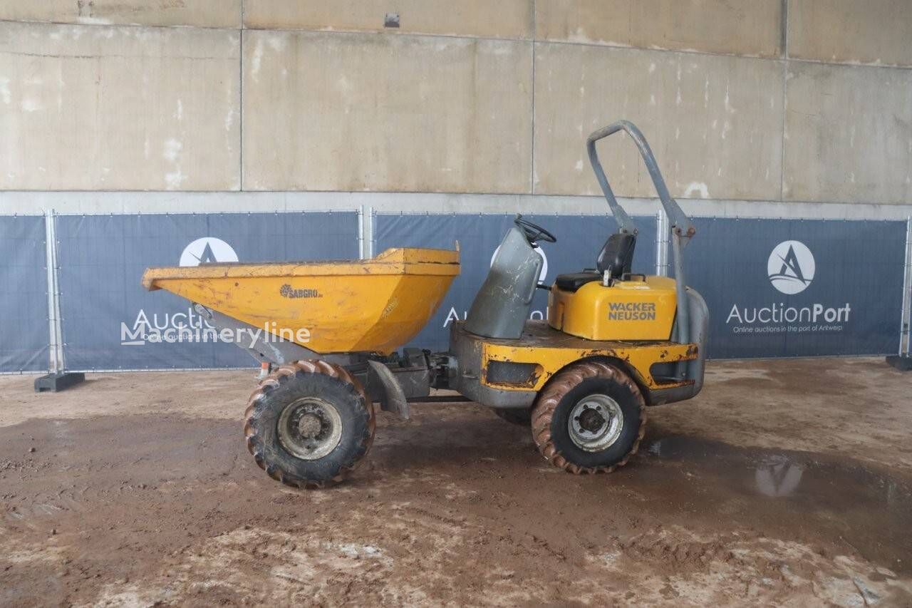 Neuson 3501 tracked dumper