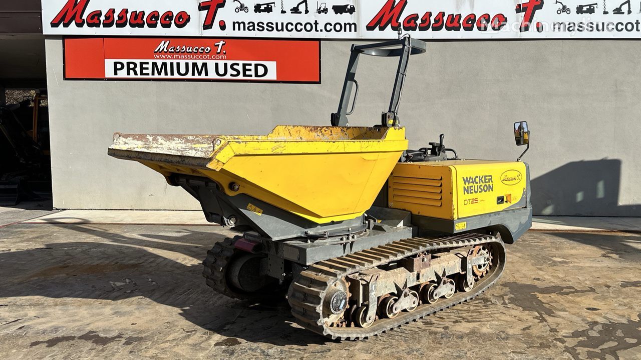 Wacker Neuson DT 25 tracked dumper