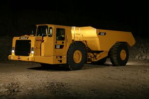 truk pembuangan di bawah tanah Caterpillar AD30 baru