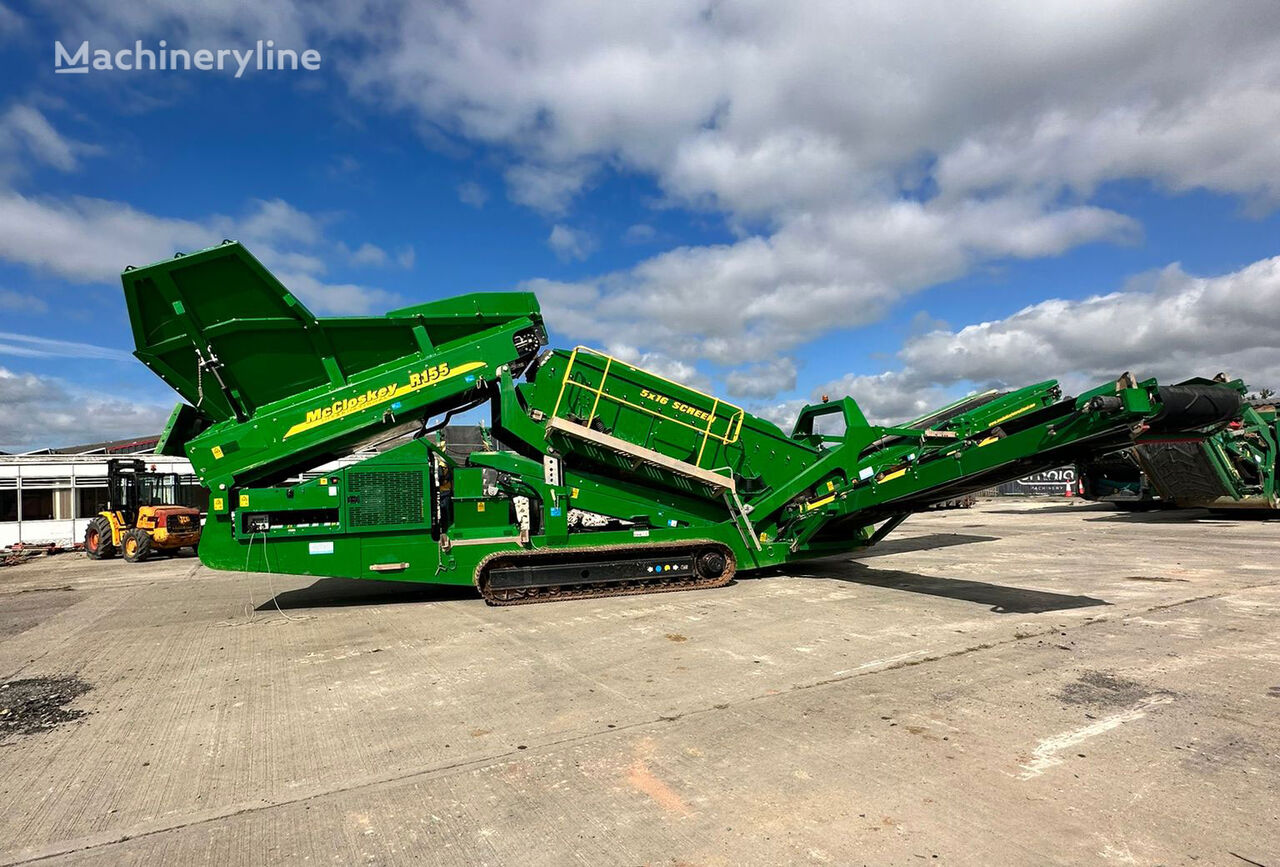 McCloskey R155 vibrating screen