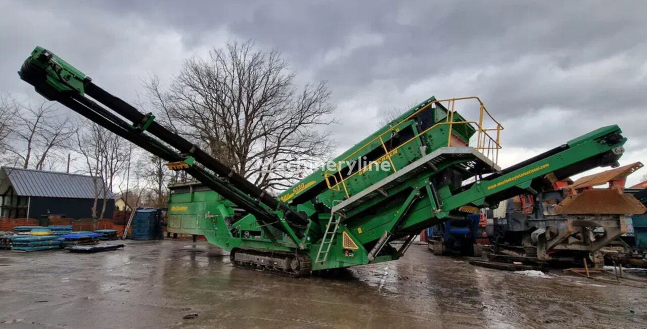 McCloskey S1130 2D  vibrating screen