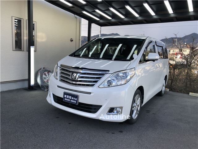 минивэн Toyota ALPHARD