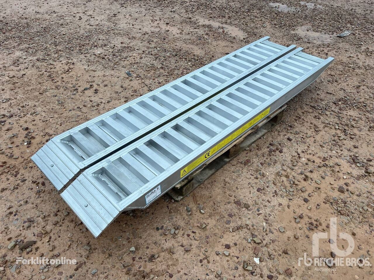 new 6 Ton Aluminum Loading Ramps (U mobile ramp