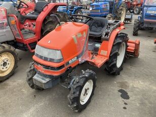 moto trator Kubota B52