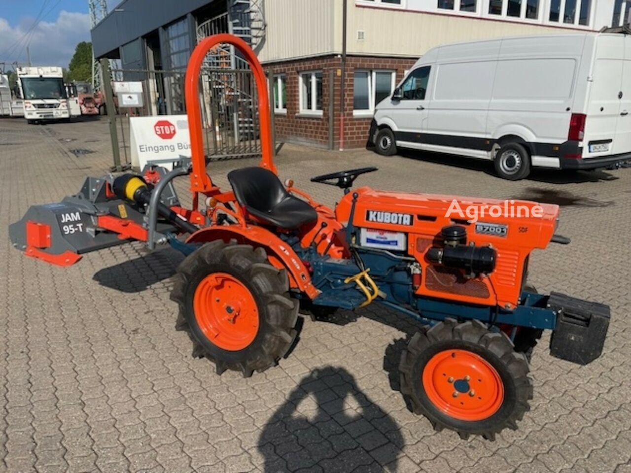 Kubota D750 - B7001 4x4 mit Mulcher mototractor - Agroline