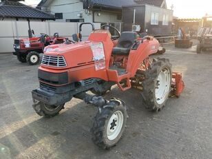 机动拖拉机 Kubota TRACTOR(Kubota)