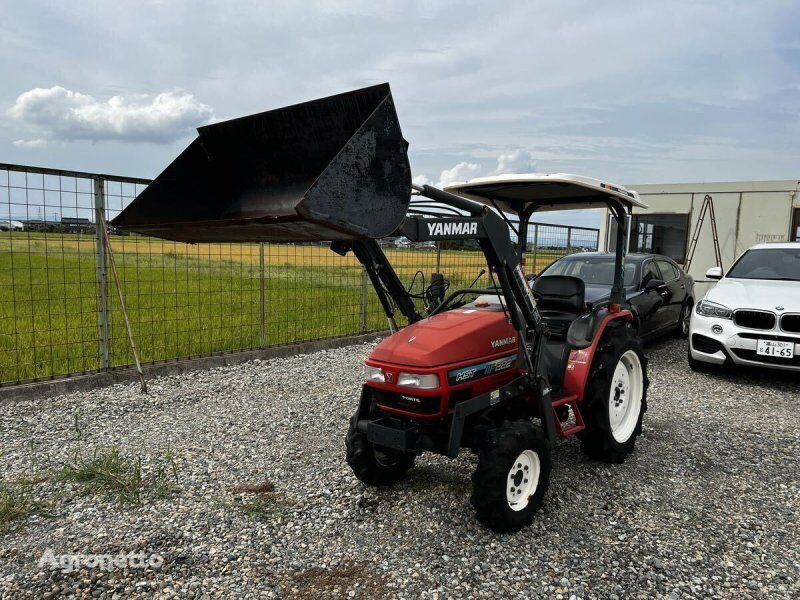 Yanmar TRACTOR(Yanmar) Mototraktor