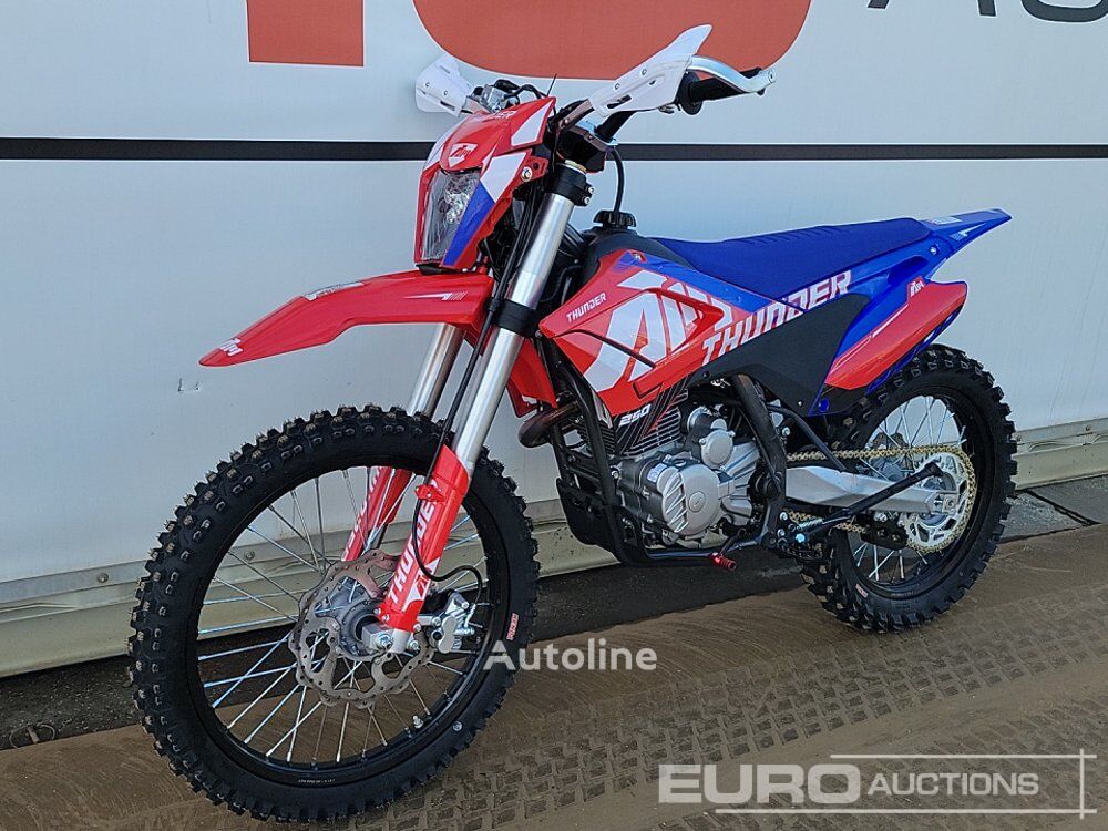 Motocyclette Apollo Thunder 250cc à vendre | Autoline SN Motocyclette Apollo Thunder 250cc neuve - Autoline