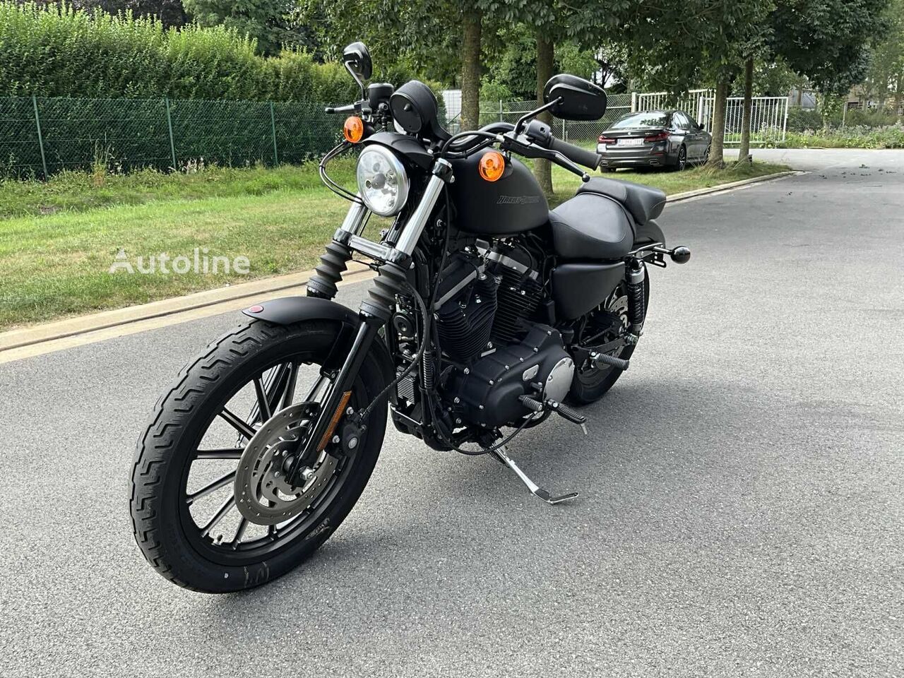 мотоцикл Harley-Davidson 883 sportster