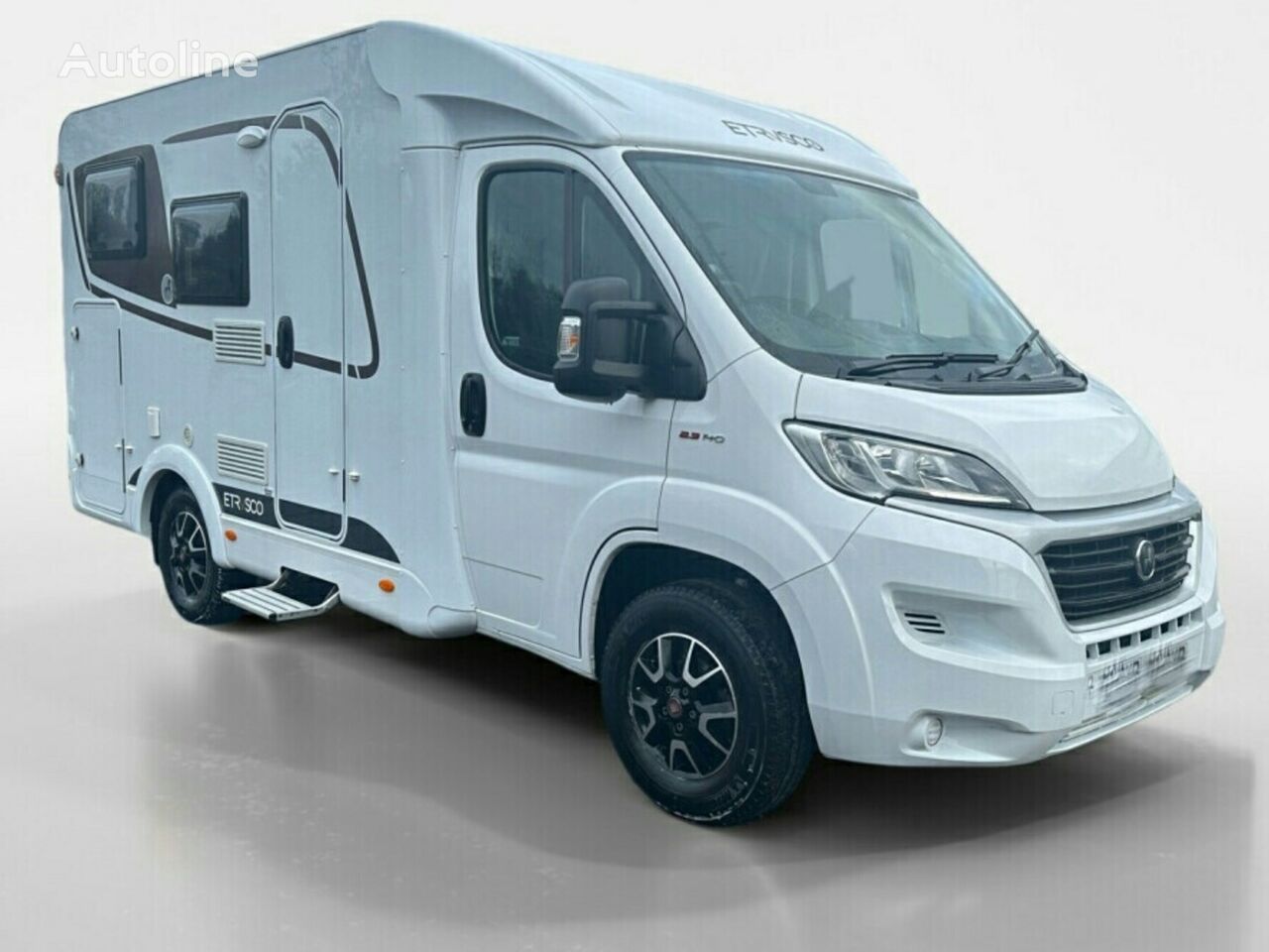 Etrusco V5900 DB X-Type 9spd auto autocaravana