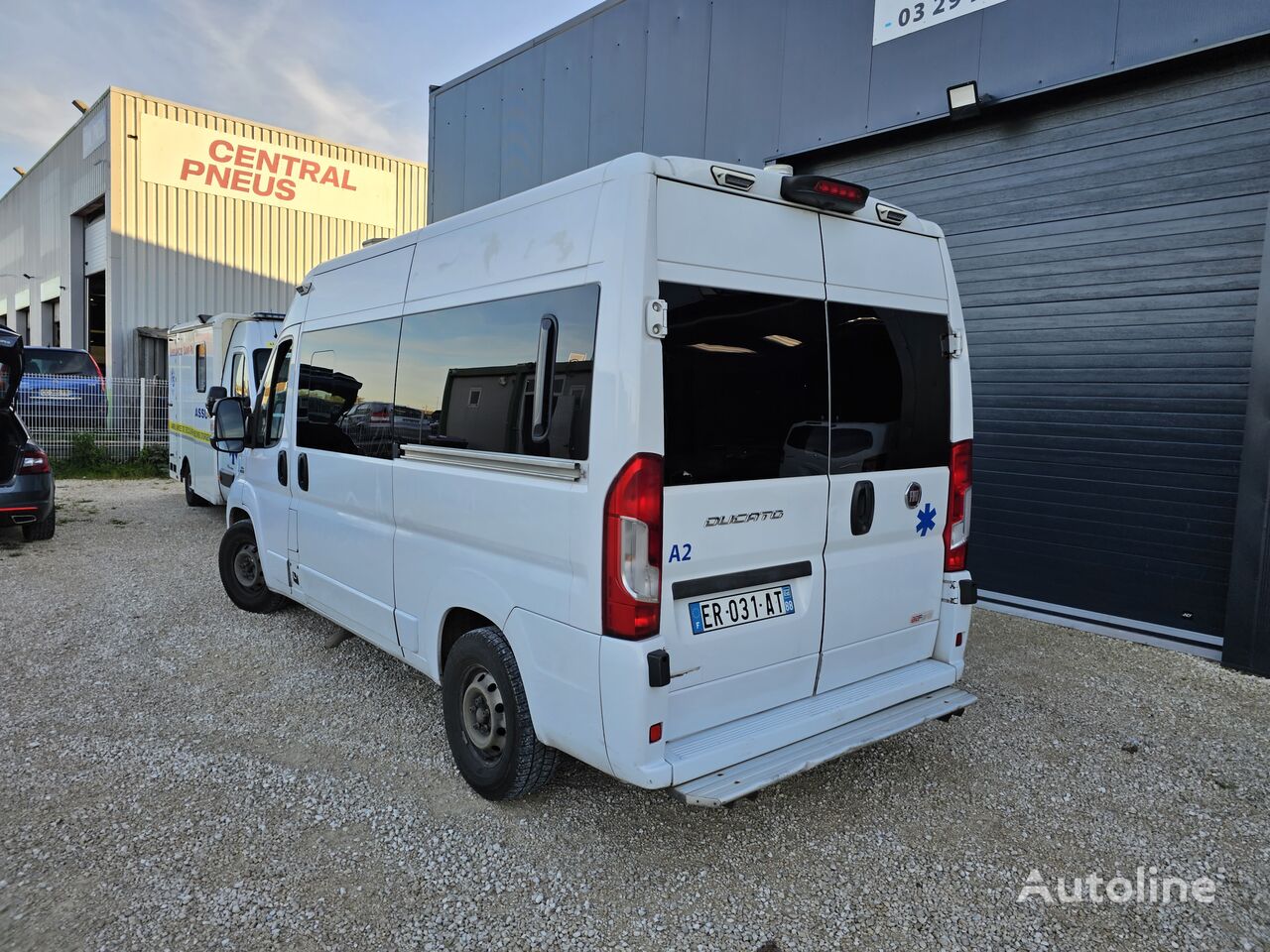 машина скорой помощи FIAT DUCATO L2H2 2017