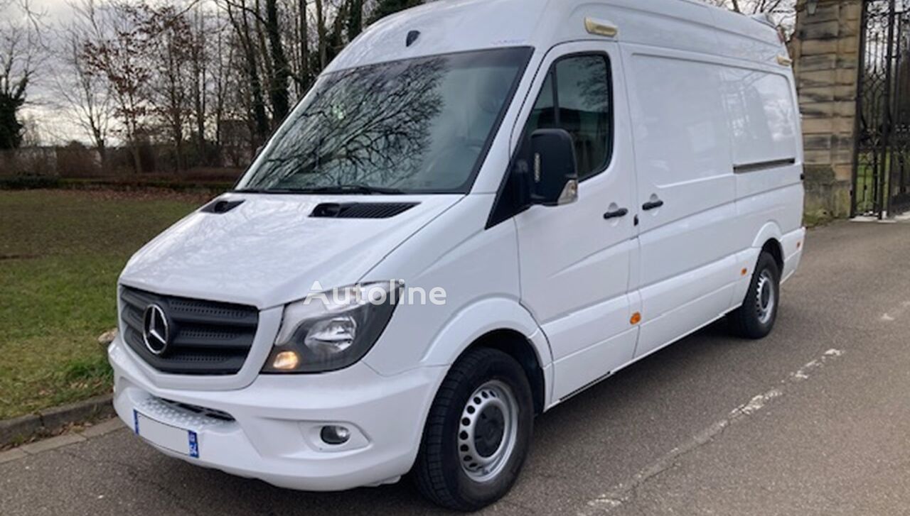 بيع الميكروباصات سيارة الإسعاف Mercedes-Benz Sprinter 2018 | Autoline LY الميكروباصات سيارة الإسعاف Mercedes-Benz Sprinter 2018 - Autoline