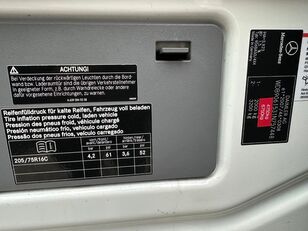 Mercedes-Benz Sprinter 519 RTW / 4x4 Allrad / WAS Trage ambulance for sale - Image 15 | Autoline HK Mercedes-Benz Sprinter 519 RTW / 4x4 Allrad / WAS Trage ambulance | Image 15 - Autoline