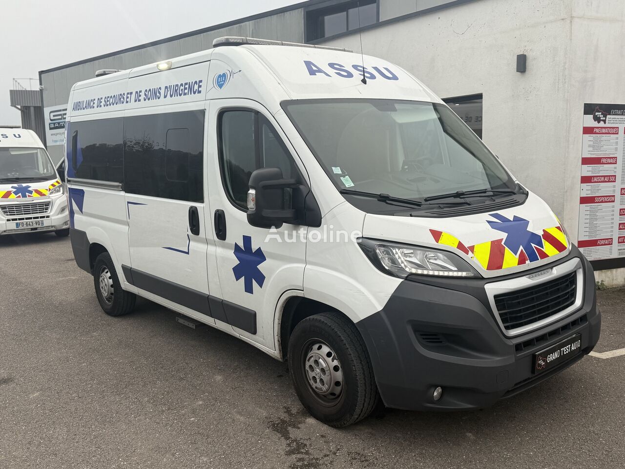 Peugeot Peugeot Boxer Ambulance Dauphin Type B - EN1789