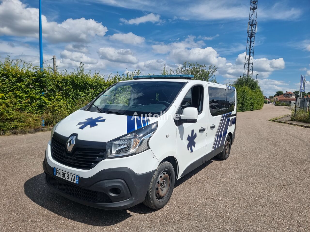 구급차 Renault TRAFIC 2020