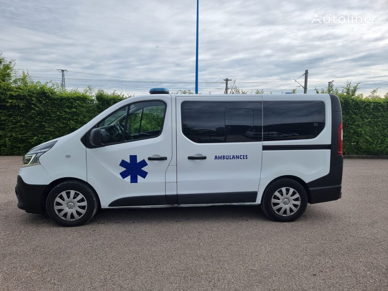 救护车 Renault TRAFIC 2021 98000 km