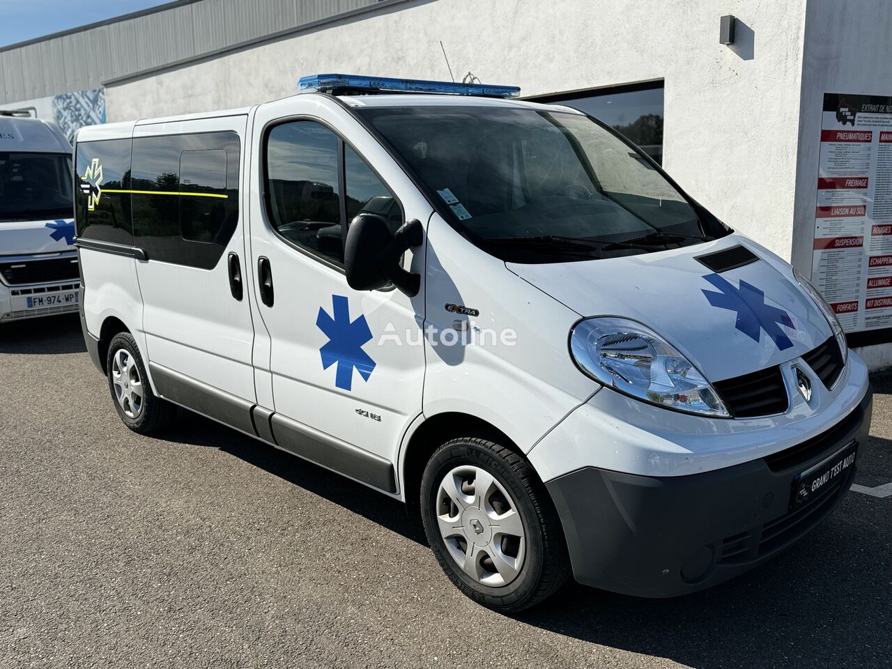 Renault TRAFIC 2L 115 ambulancia