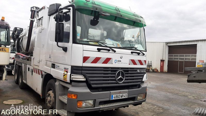 ماكينة تنظيف المجاري Mercedes-Benz 2631