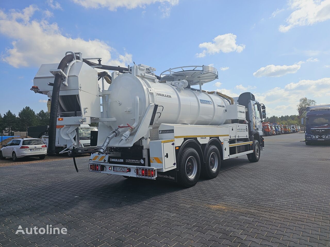 autocuratitor combinat Mercedes-Benz CANALMASTER WUKO MULLER KOMBI FOR CHANNEL CLEANING