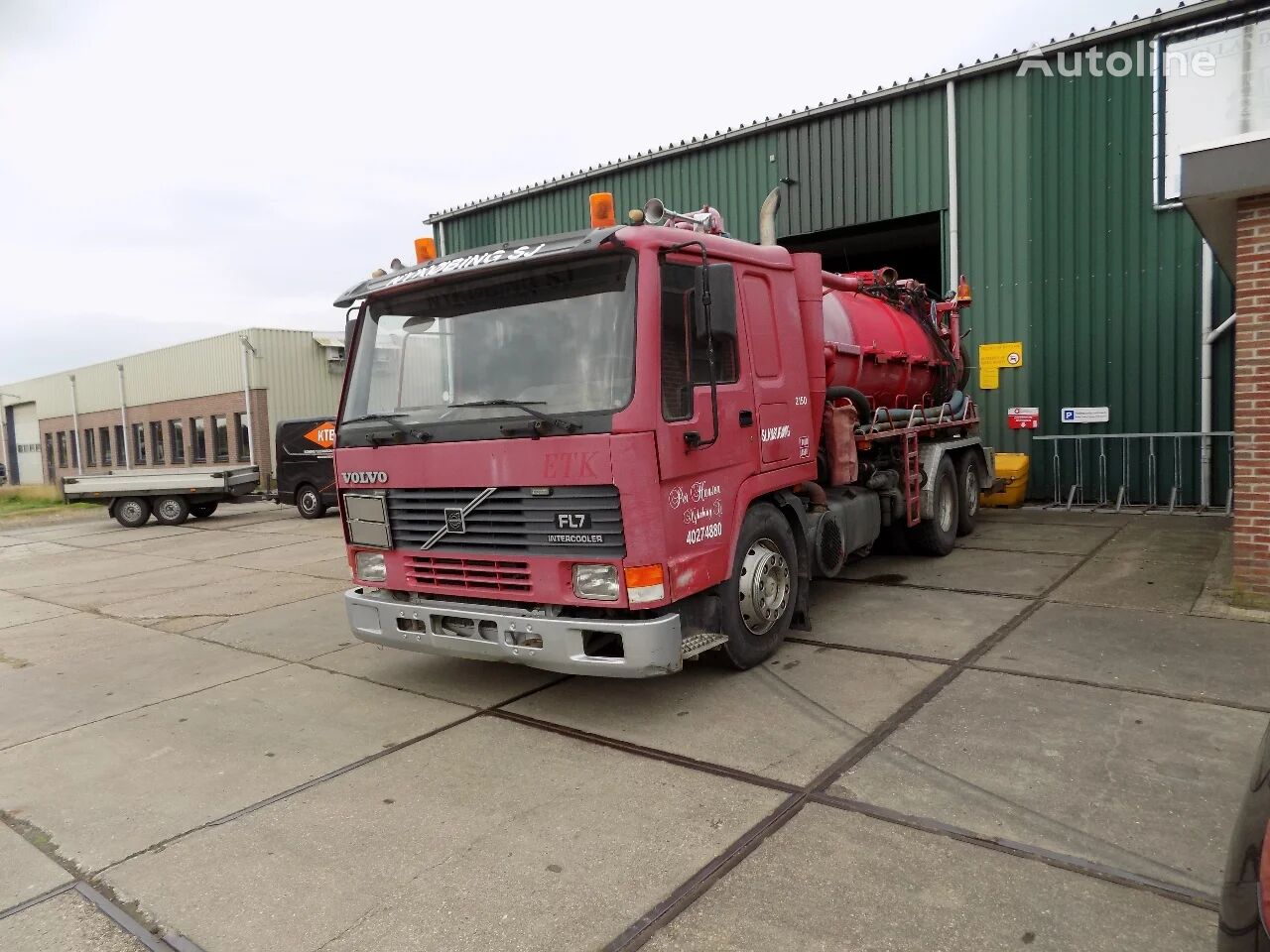 pojazd do czyszczenia kanalizacji Volvo KOLKENZUIGER toilet cleaner FL7