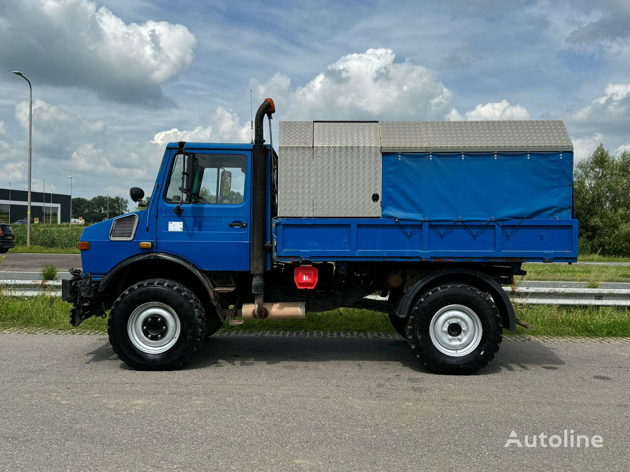 machine de nettoyage de tuyaux Mercedes-Benz MercedesBenz UNIMOG 427/11