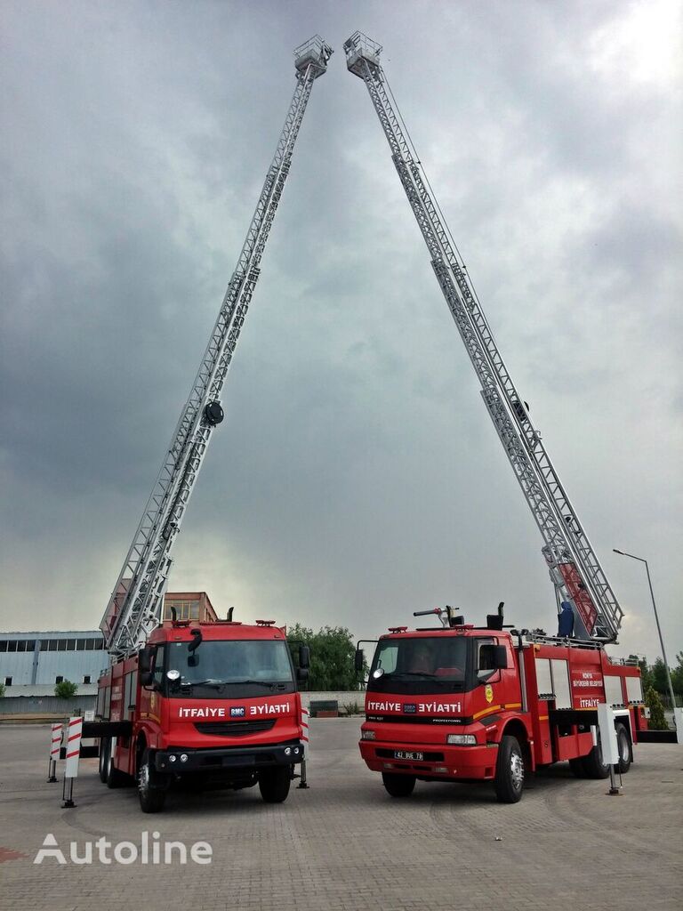 autoscara Ford FIRE VEHICLE WITH LADDER / 2023 nou