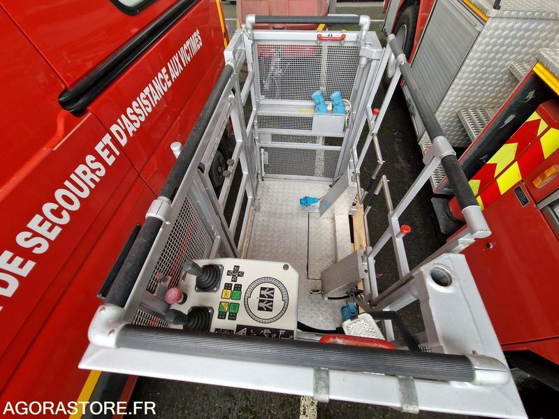 1998 Mercedes-Benz 1524-45177996