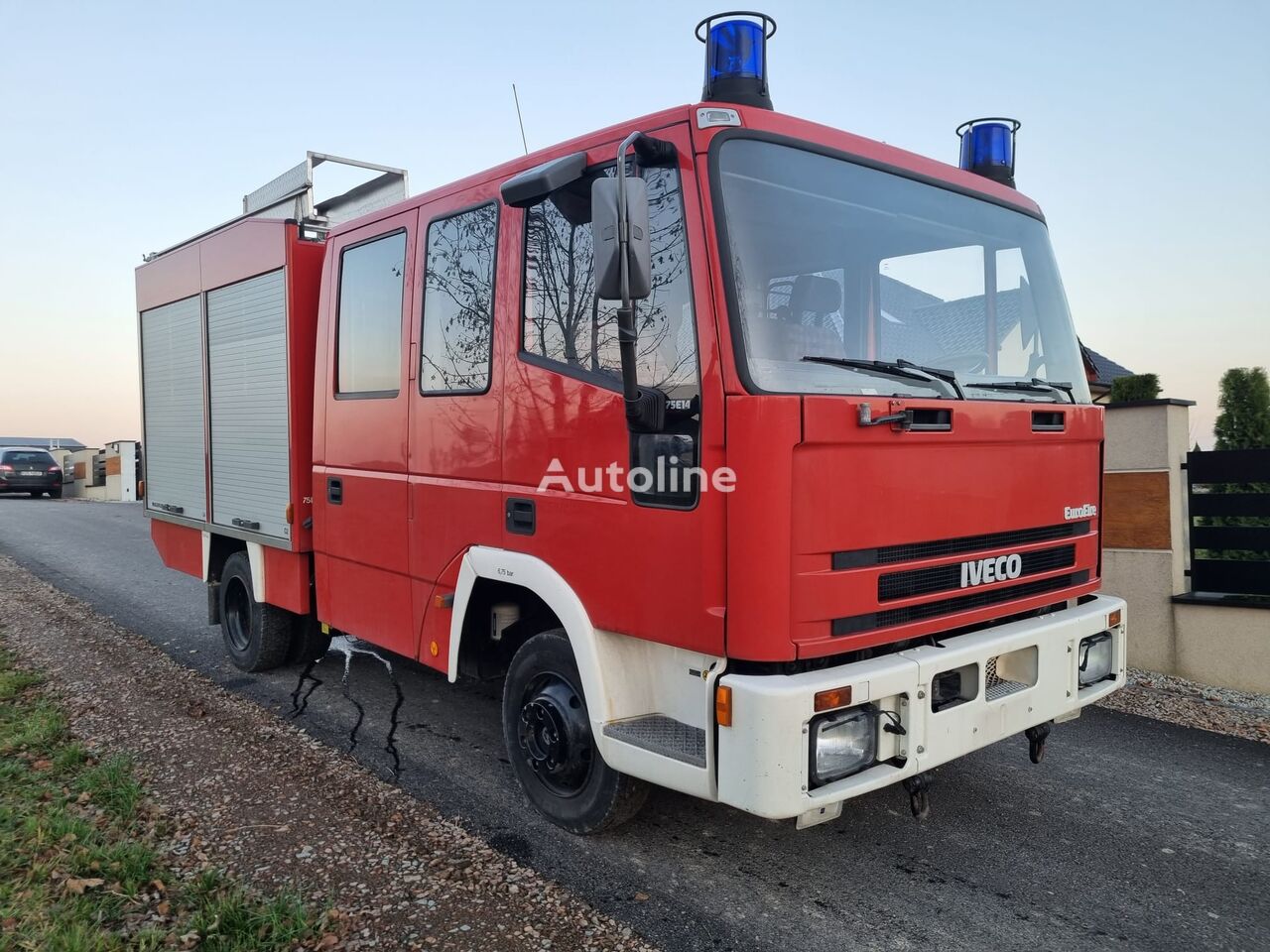 camion de pompiers IVECO FF75 E