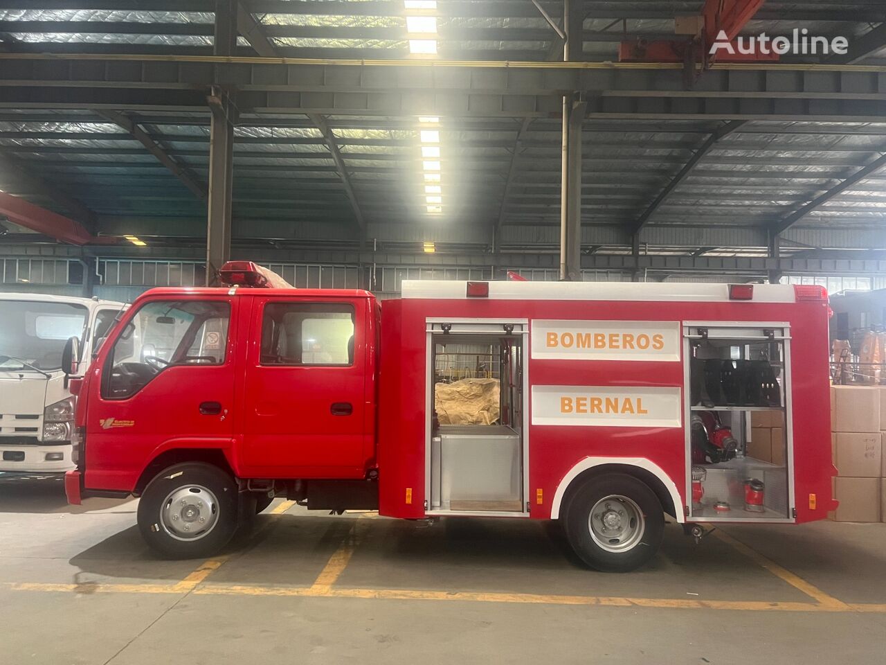 carro de bombeiros Isuzu QL novo