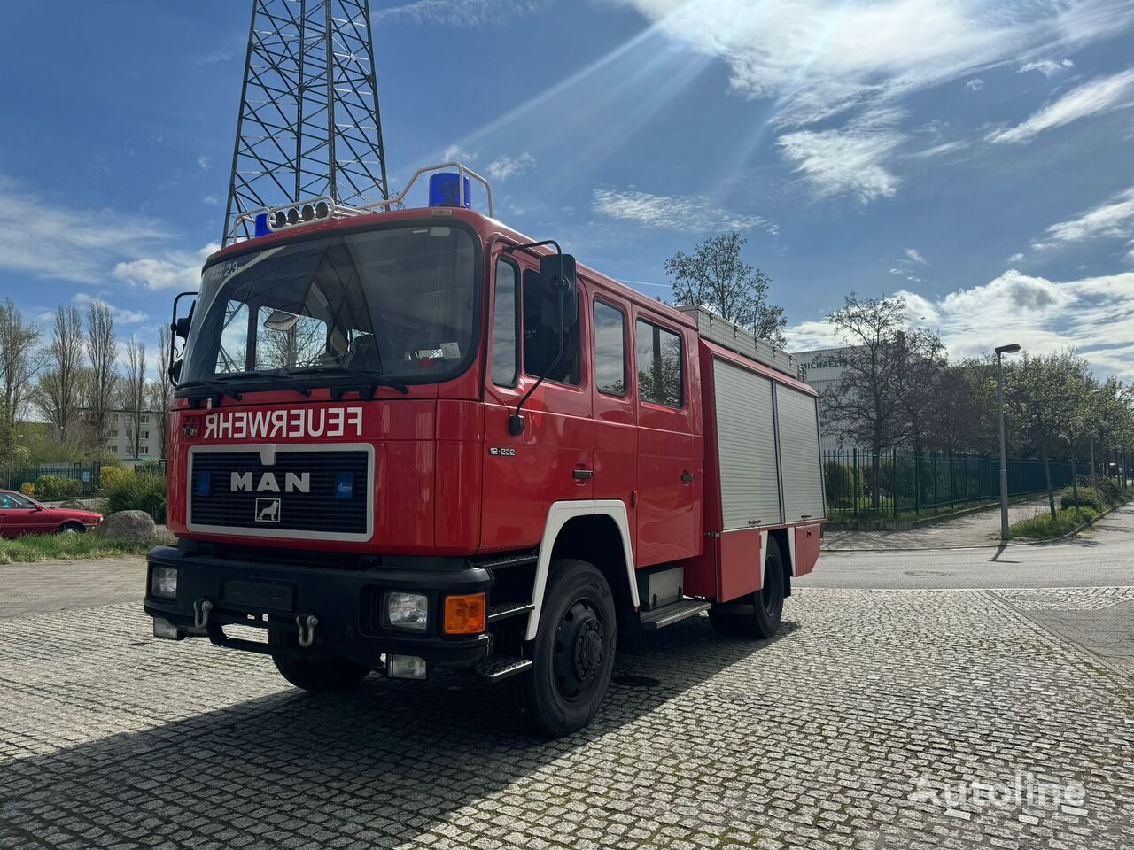 MAN 12.232 HLF fire truck